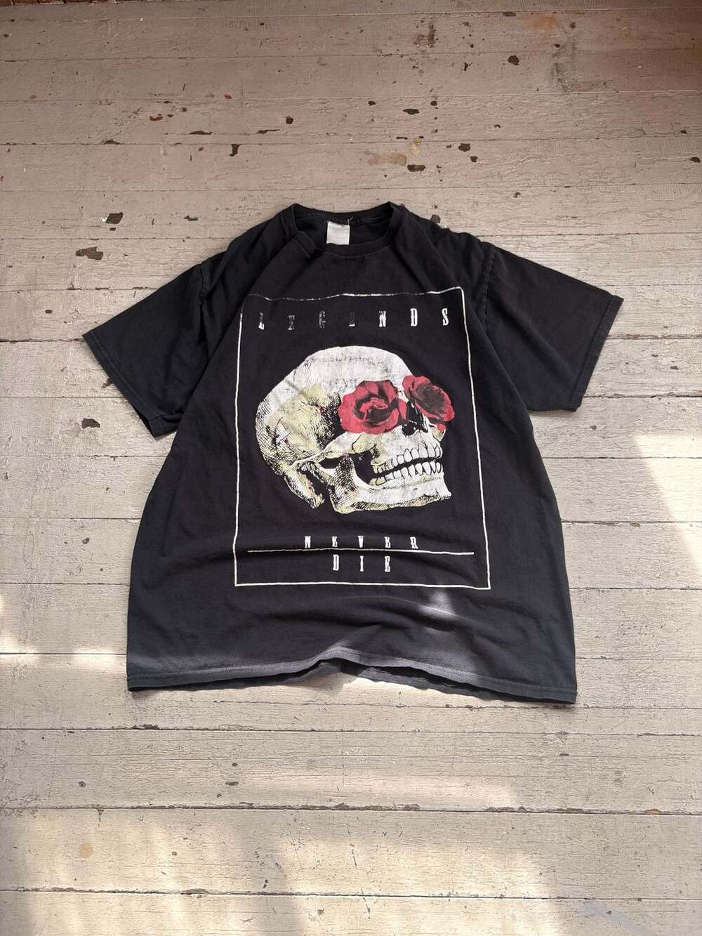 Legends Never Die Skull and Roses Graphic T-Shirt